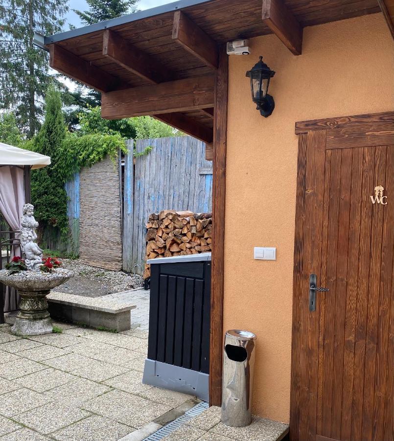 Penzion Vila Petra Bed&Breakfast Вельки-Славков Экстерьер фото