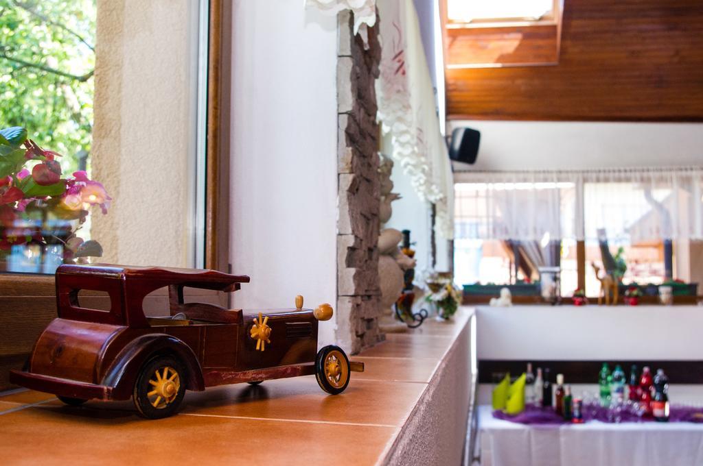 Penzion Vila Petra Bed&Breakfast Вельки-Славков Экстерьер фото